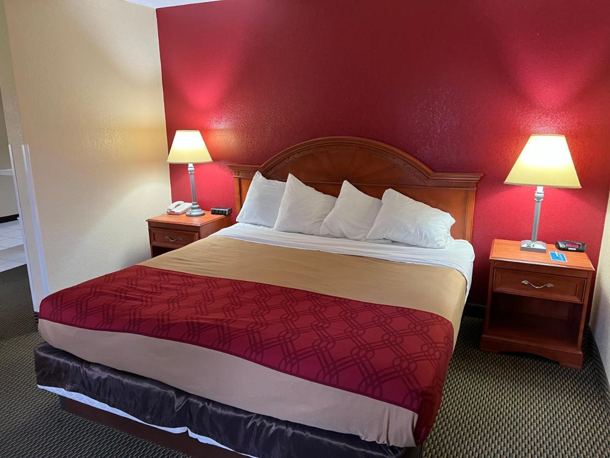 Express Inn & Suites Decatur Kültér fotó
